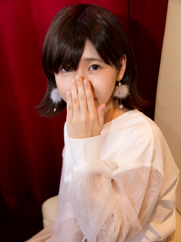 踊れ！チンチコリン・難波店 みゆう 26歳 T：154cm　B：84(D)　W：55　H：83